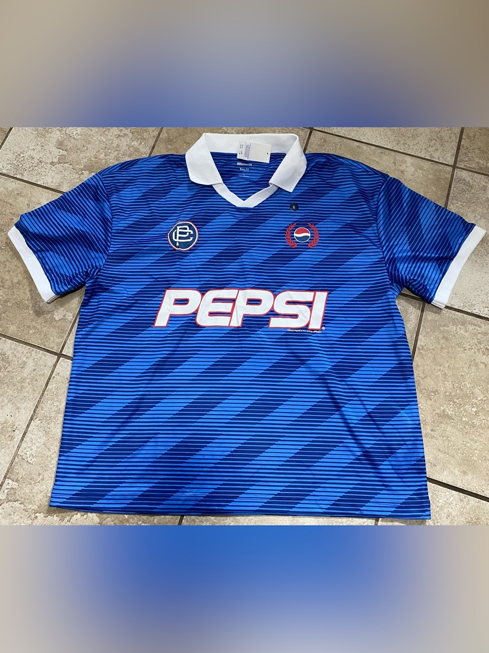 NWT Hollister x Pepsi Retro Soccer Jersey - Boxy Fit - Size L